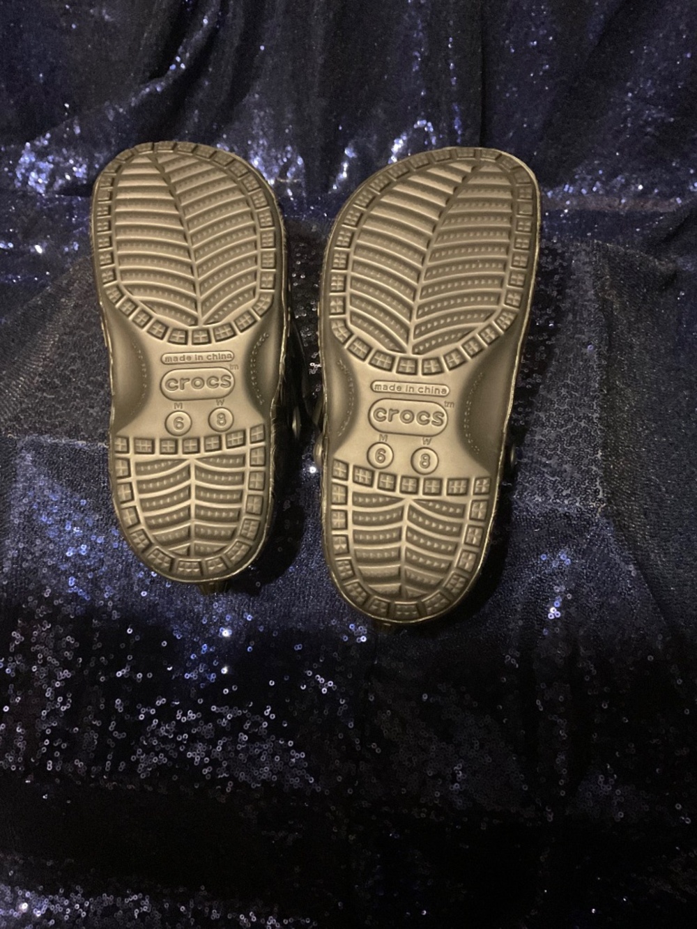 Batman Crocs - Picture 3 of 7